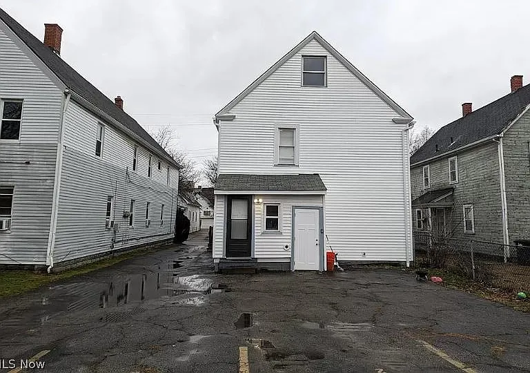 2111 Dowd Ave #4 — Photo 9