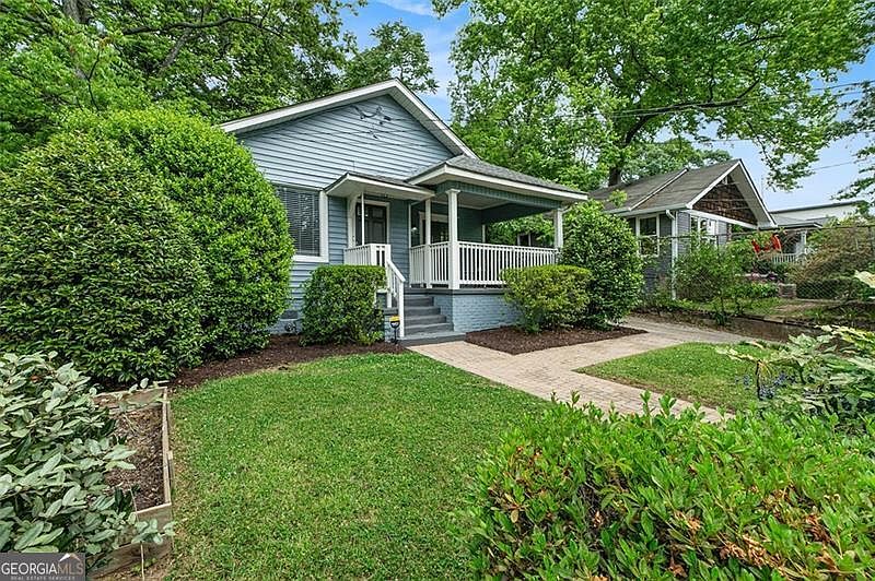 1st image of 1112 Boulevard Dr NE