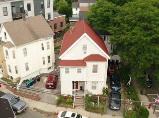 153 Glen St, Somerville, MA 02145