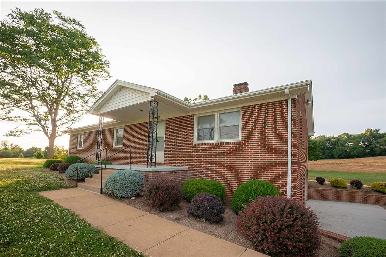 3868 Stuarts Draft Hwy, Waynesboro, VA 22980 Zillow