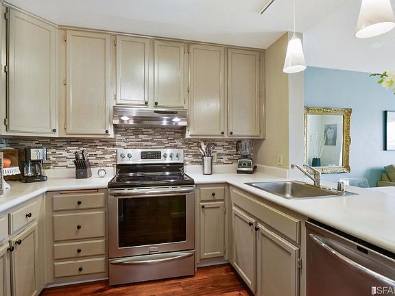 2nd image of 2250 24th St Unit 336
