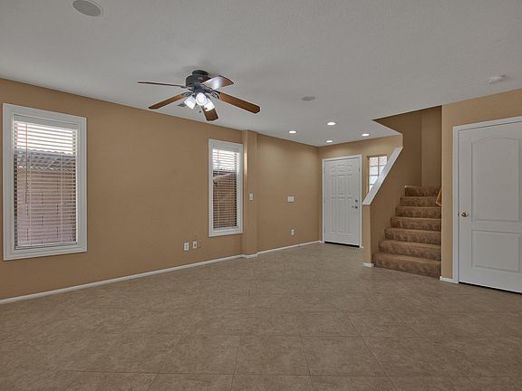 4th image of 2402 W White Feather Ln