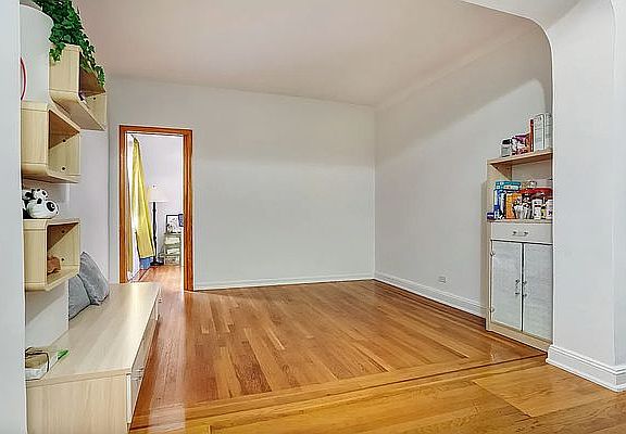 2nd image of 7615 35th Ave APT 5