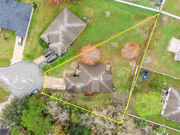 3rd image of 17 Plumtree Pl