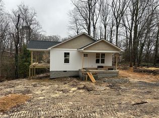 1515 Shamrock Rd, Asheboro, NC 27205