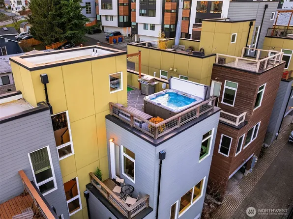 3427 B 22nd Avenue W, Seattle, WA 98199