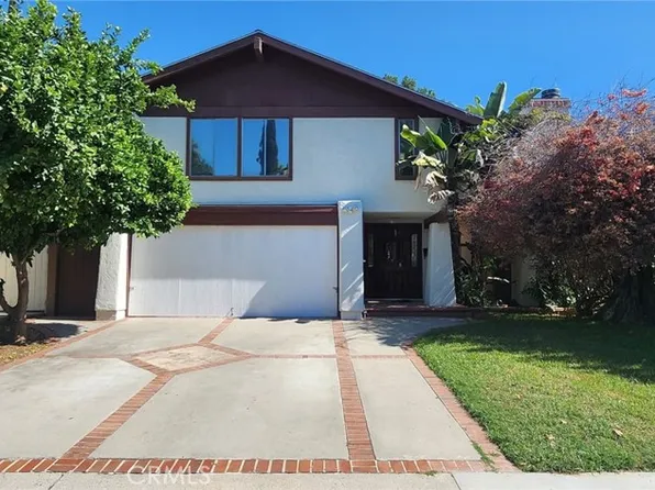 19957 Lorne St, Winnetka, CA 91306
