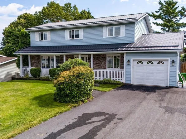 46 Cherry Ln, Bridgewater, NS B4V 3S3