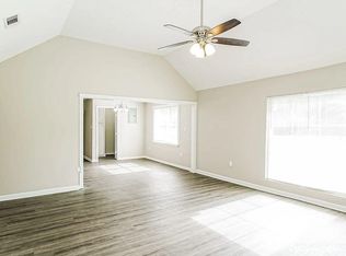 1504 Rosemont Dr, Clinton, MS 39056