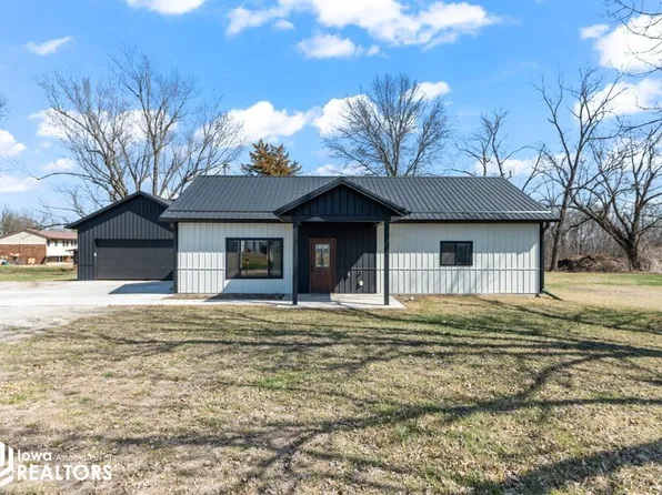 601 S Railroad St, Bloomfield, IA 52537