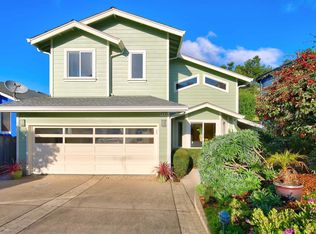 443 3rd St, Montara, CA 94037