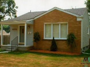 19405 Indian St, Redford, MI 48240