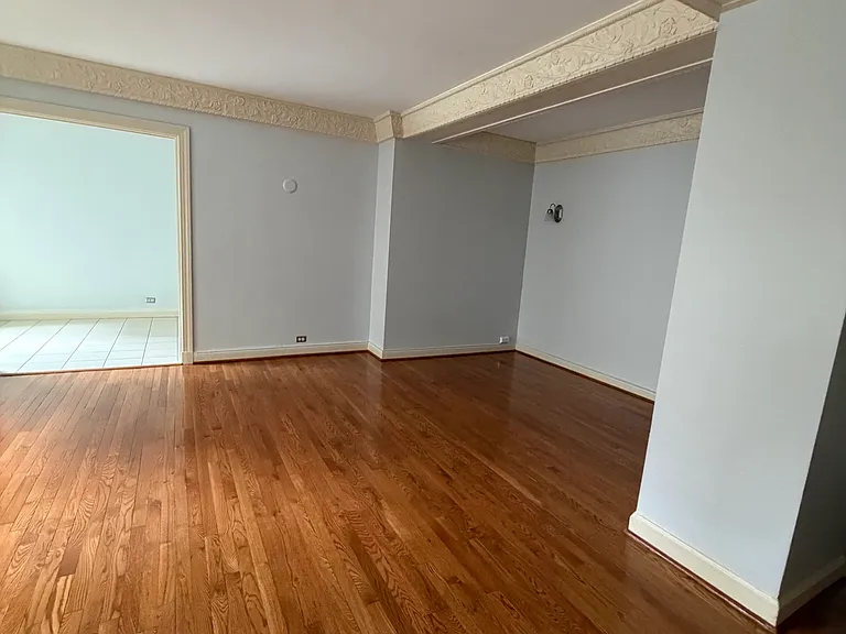 15 E Kirby St #228 — Photo 7