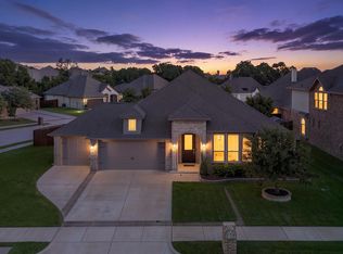 225 Rossville Dr, Midlothian, TX 76065