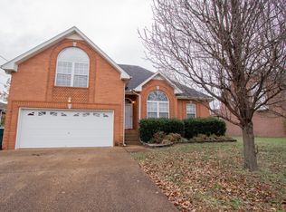 6022 Indian Ridge Blvd, White House, TN 37188