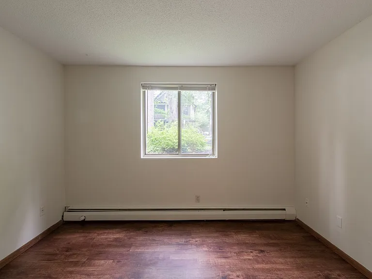 2626 Fremont Ave S — Photo 23