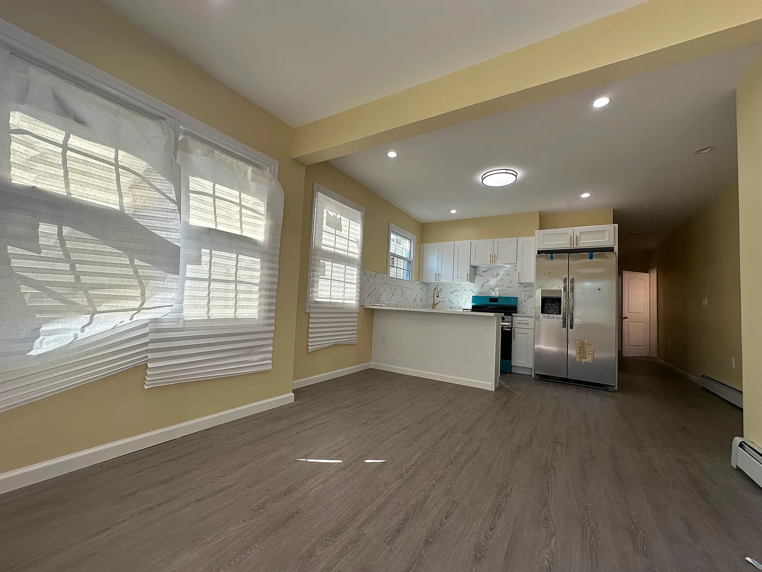 3 bed, $3,600 — Photo 3