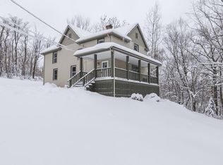 2407 Vermilion Rd, Duluth, MN 55803