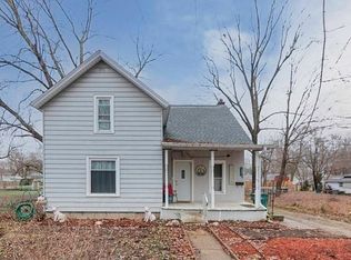 307 Spring St, Three Rivers, MI 49093