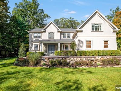 7 Brookside Dr, Upper Saddle River, NJ, 07458