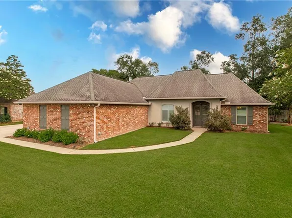 26241 Whispering Pines Ave, Denham Springs, LA 70726