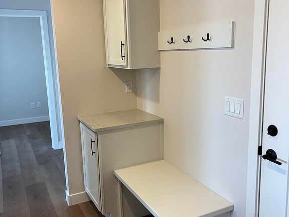 3rd image of 8367 Marlo Ave
