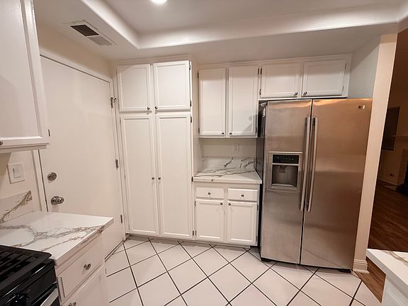 2nd image of 3471 Dublin Ct