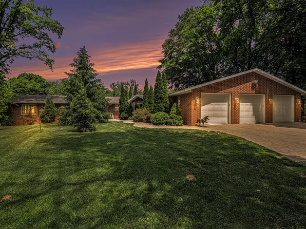 1996 W Linco Rd, Stevensville, MI 49127