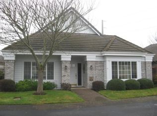 3376 Lakemont Dr, Eugene, OR 97408