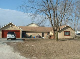 306 E Countryside Dr, Mc Louth, KS 66054