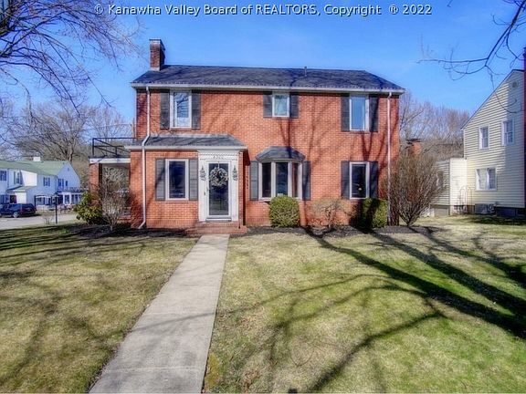 2nd image of 4300 Noyes Ave