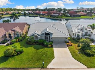 200 Saint James WAY, NAPLES, FL 34104