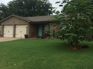 1121 Lapwing Rd, Edmond, OK 73003