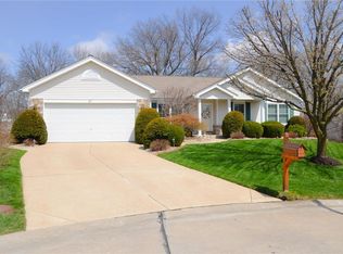 5 Royallmill Ct, O'Fallon, MO 63368