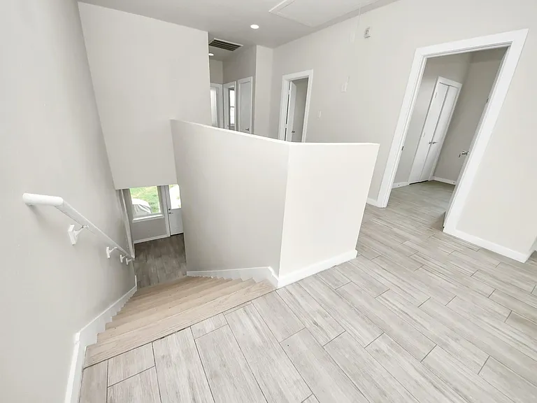 4228 Bellfort St — Photo 24