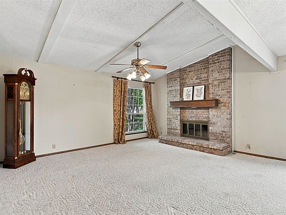4th image of 1519 Cardinal Cir