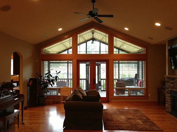5th image of 11605 Elk Heights Ln SE