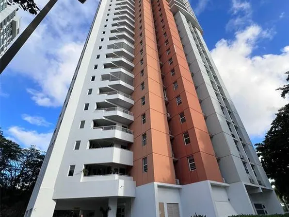 752 Avenue Alejandrino #503, Guaynabo, PR 00969