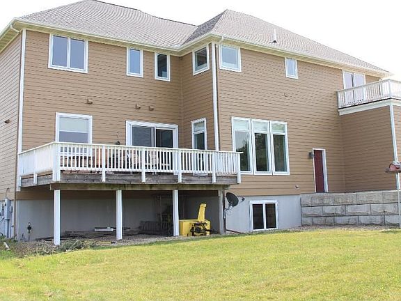 4th image of 28847 Isle Ave