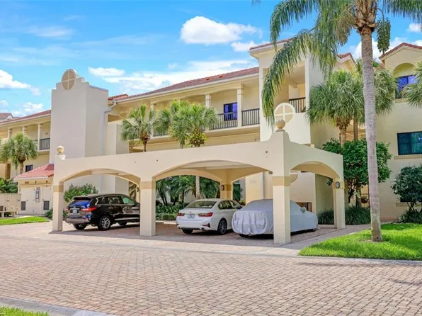 6525 Valen Way APT 302, Naples, FL 34108