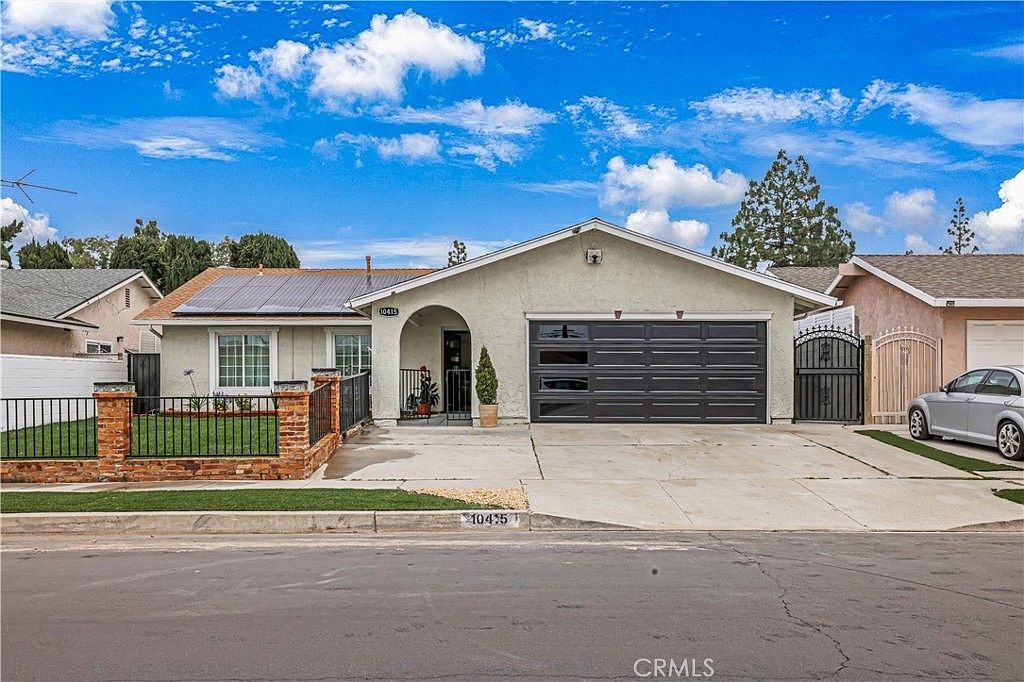 10415 Mapledale St, Bellflower, CA 90706 | Zillow