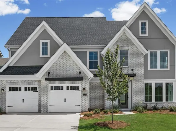 124 Kerr Dr, Hoschton, GA 30548