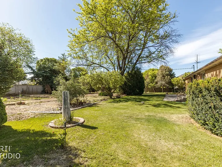 580 N 500 W — Photo 21