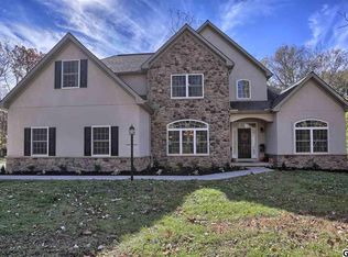 420 Thundergust Mill Rd, Wellsville, PA 17365