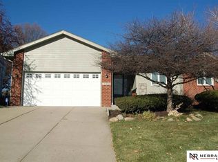 15468 Corby St, Omaha, NE 68116