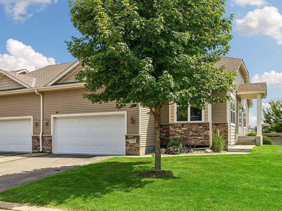 1st image of 2588 Vierling Dr E