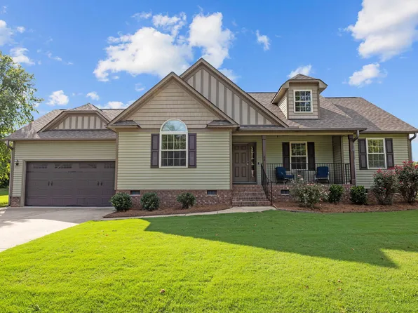 54 Tucker Farm Cir, Angier, NC 27501