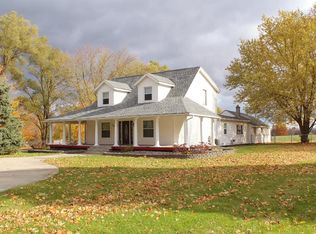 1501 Wolf Lake Rd, Grass Lake, MI 49240