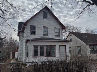 40 Magnolia Ave W, Saint Paul, MN 55117