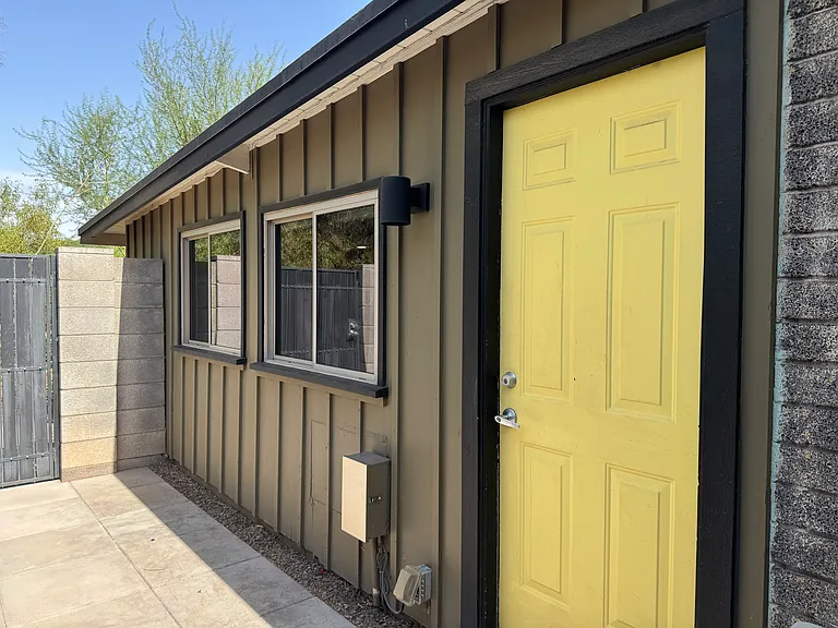 2126 S La Rosa Dr #1 — Photo 10